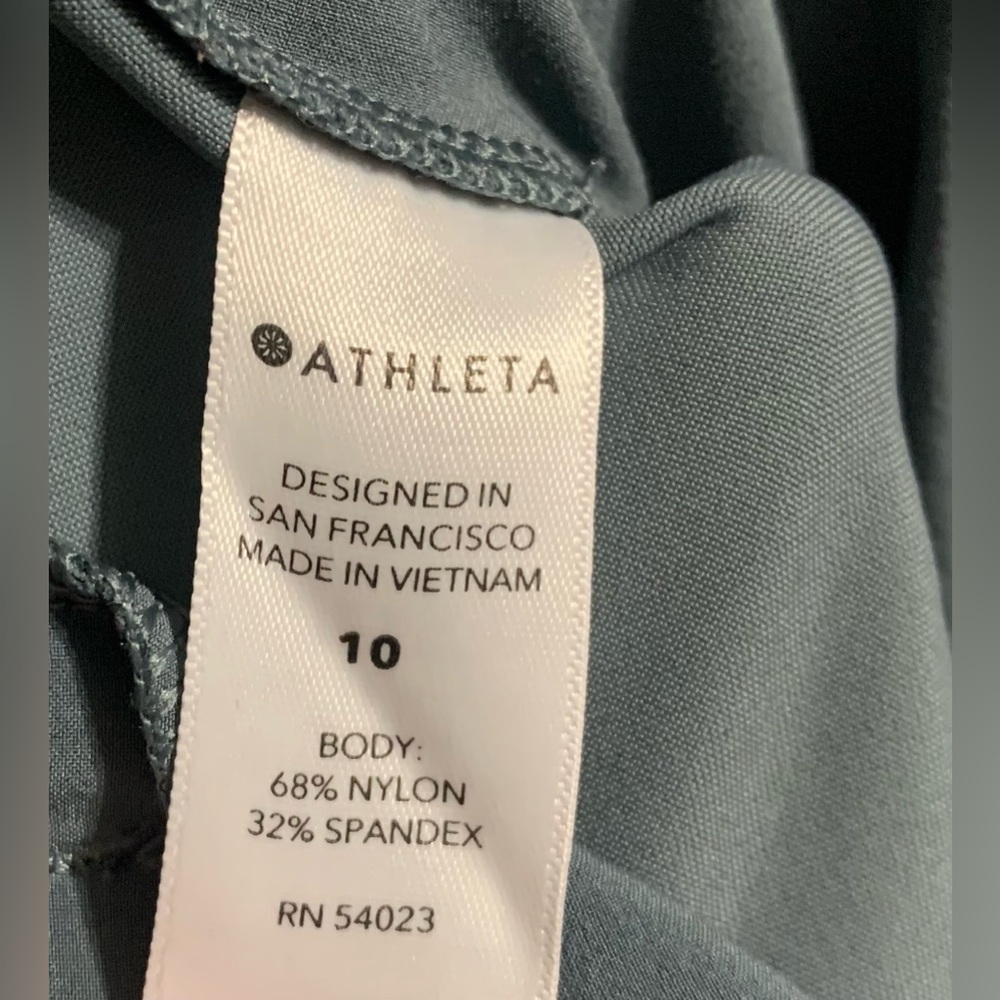 Athleta Cosmic Flare Cropped Pants - Picture 5 of 5